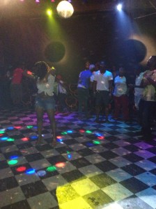 729937_610728422293172_422531622_o